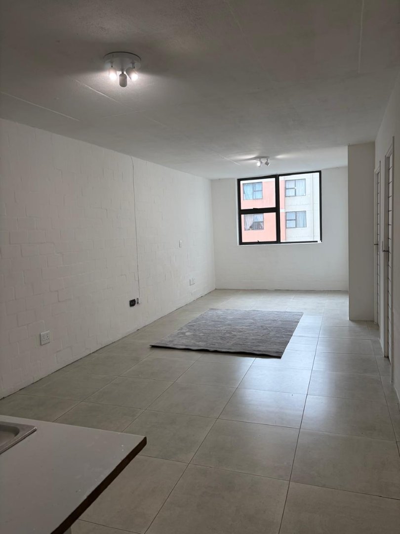 2 Bedroom Property for Sale in Wynberg Western Cape